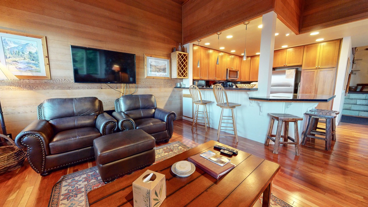 Photo of Livingroom in Mammoth Lakes