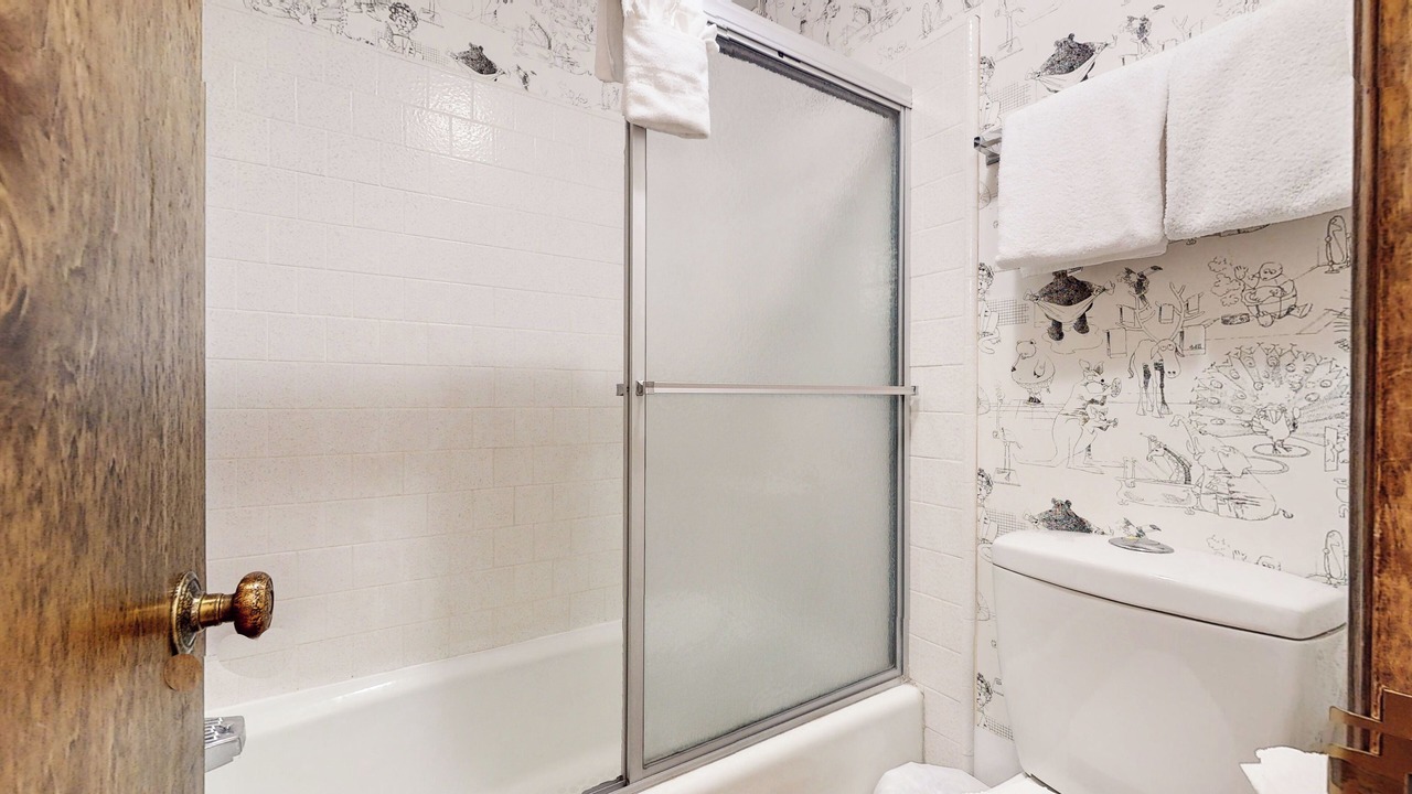 Photo of Bathroom in Mammoth Lakes