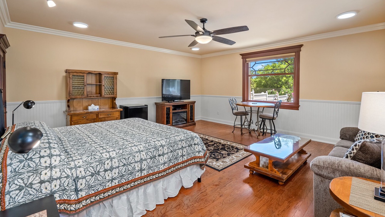 Photo of Bedroom in Paso Robles