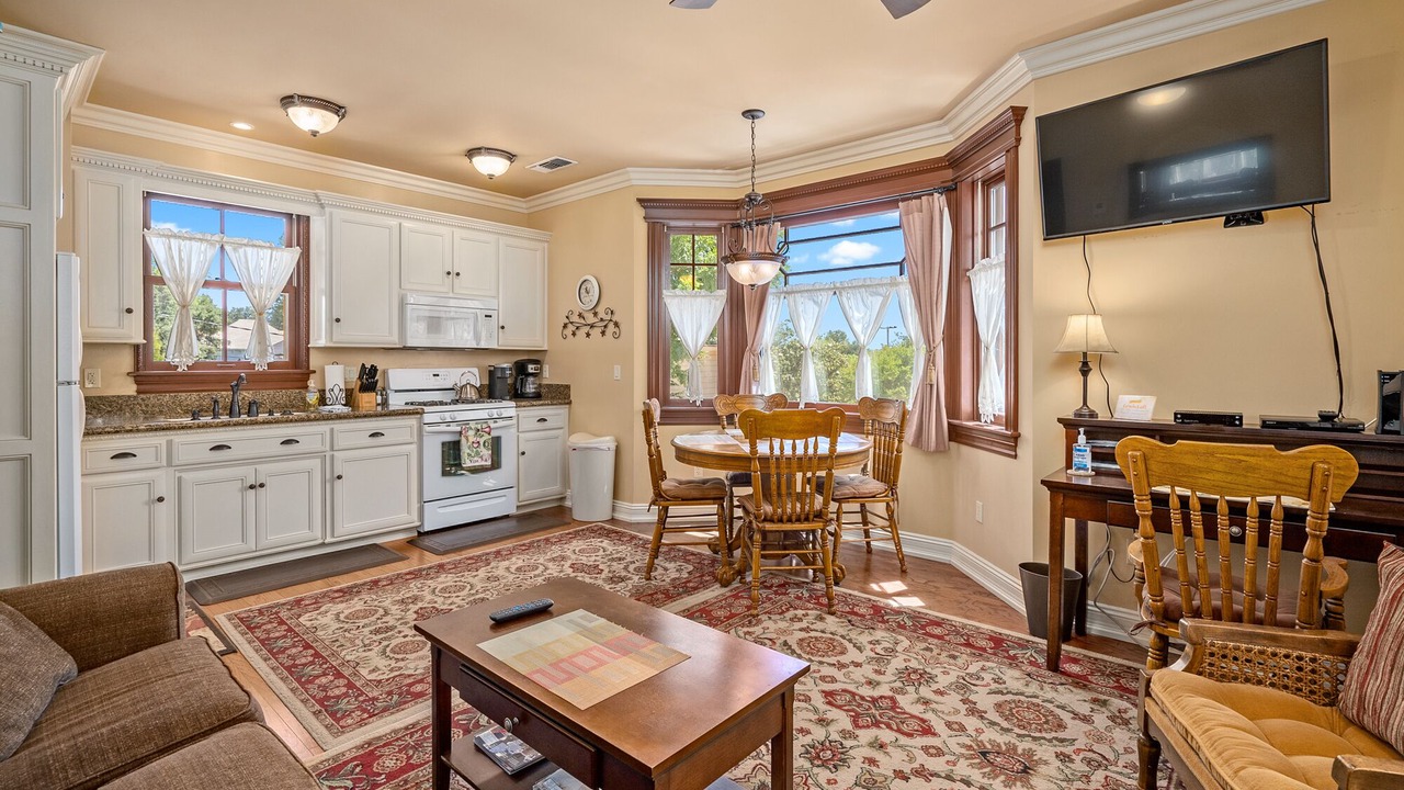 Photo of Livingroom in Paso Robles