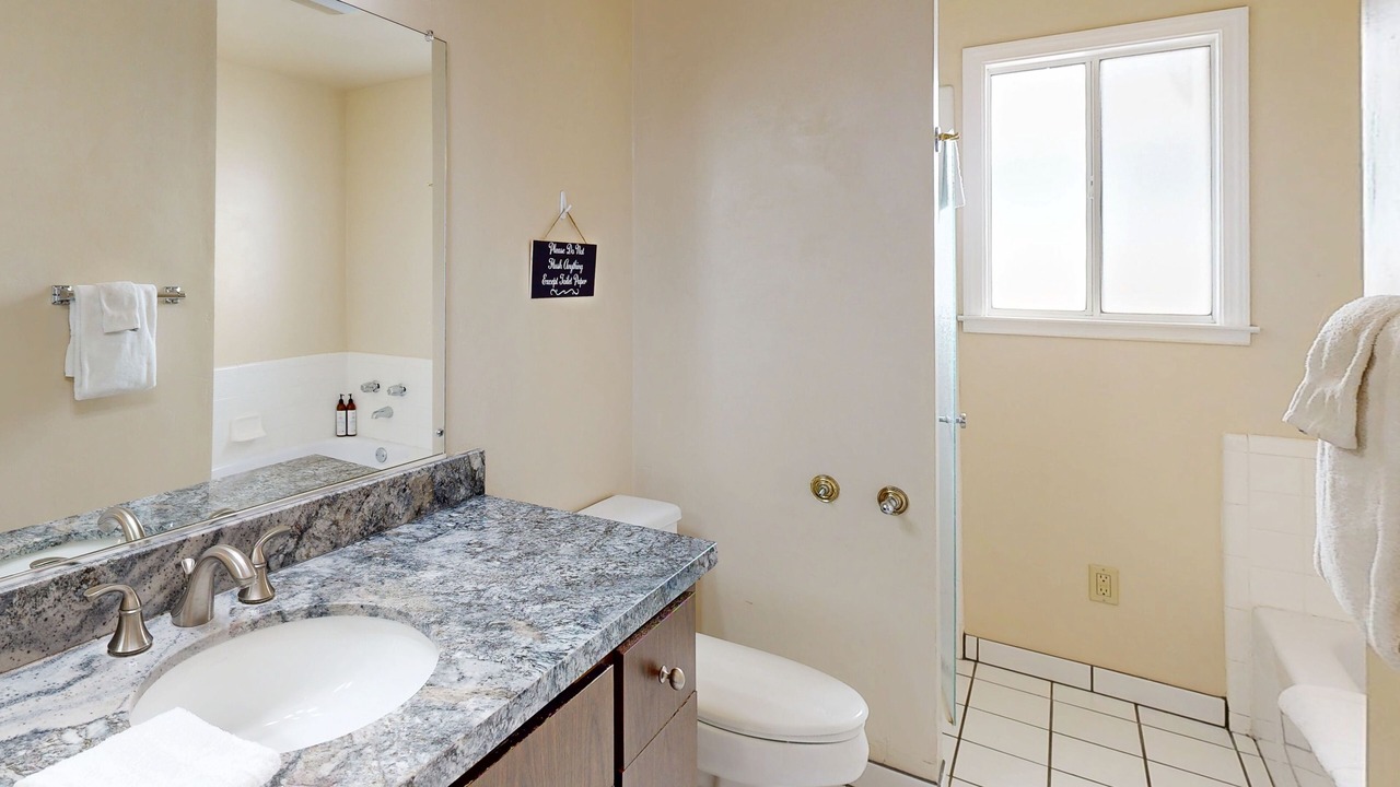 Photo of Bathroom in Cayucos