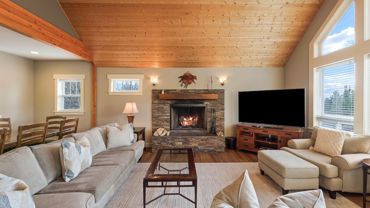 Photo of Livingroom in Westbrook Meadows