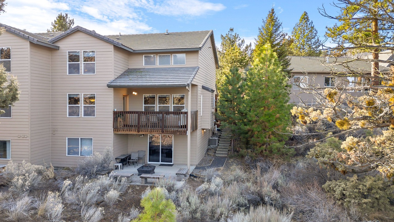 Photo of Outdoor in Awbrey Butte