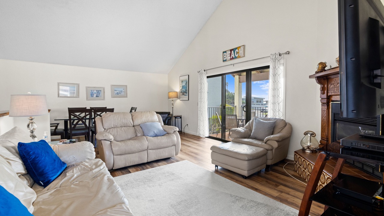 Photo of Livingroom in Cayucos