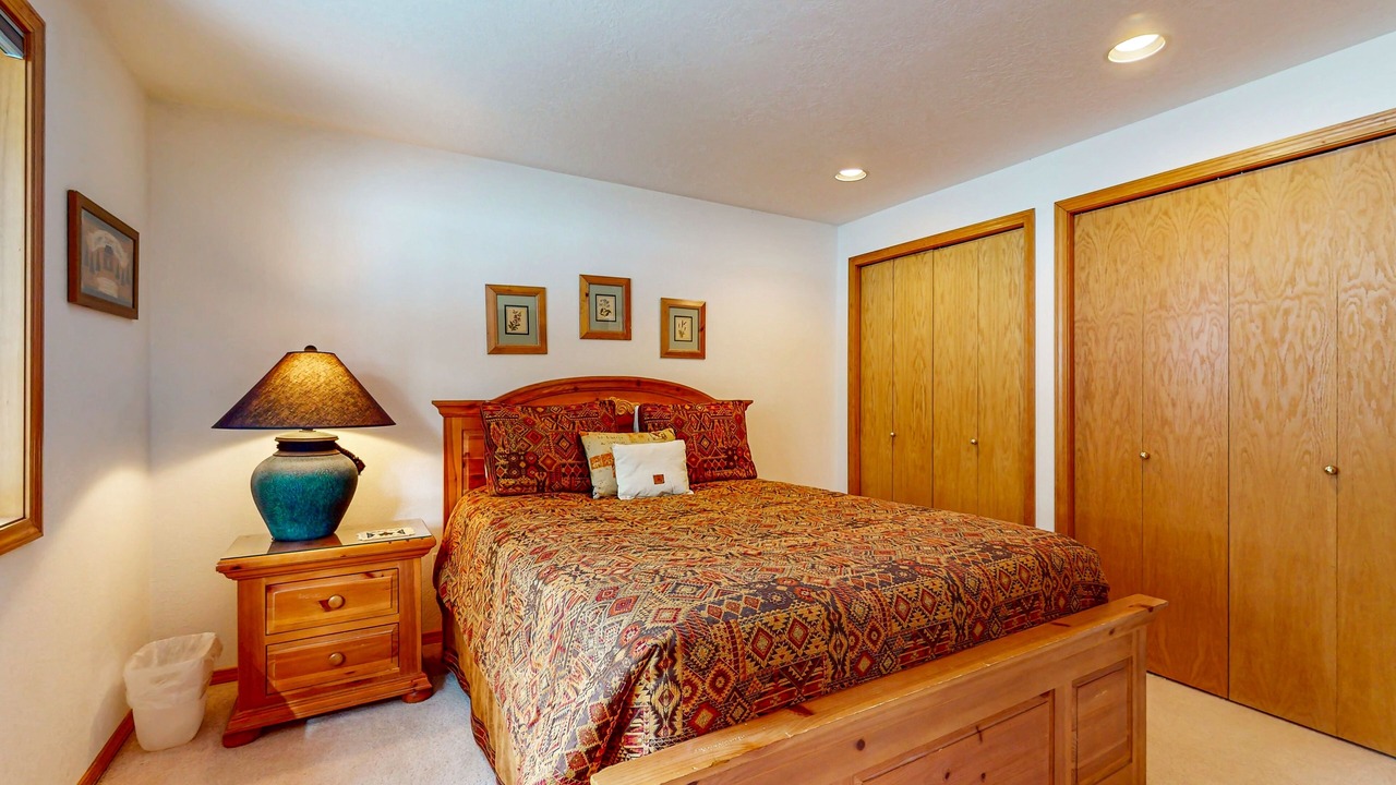 Photo of Bedroom in Sunriver