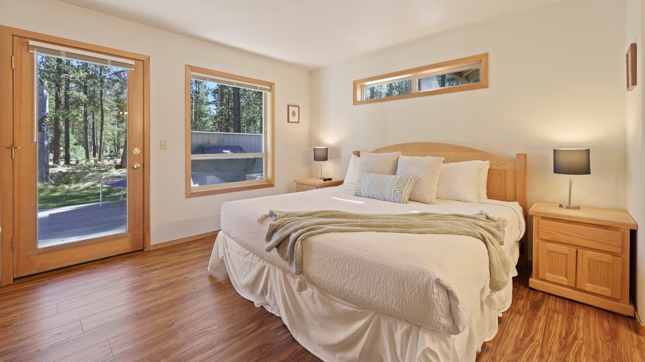 Photo of Bedroom in Sunriver