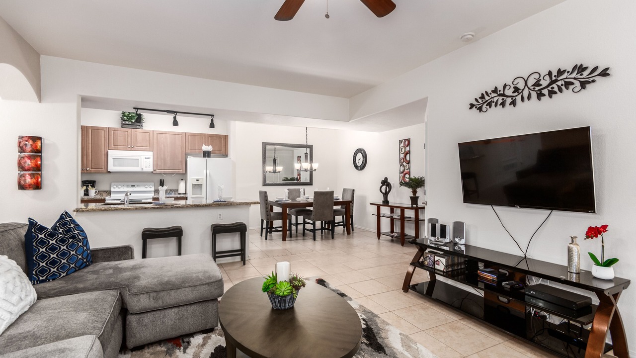 Photo of Livingroom in Parkwood Ranch