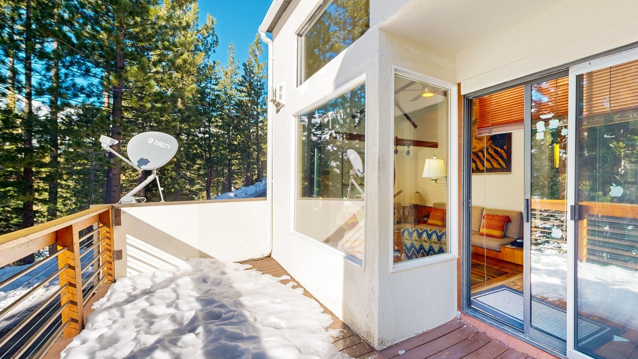 Photo of Patio Balcony in Olympic Valley