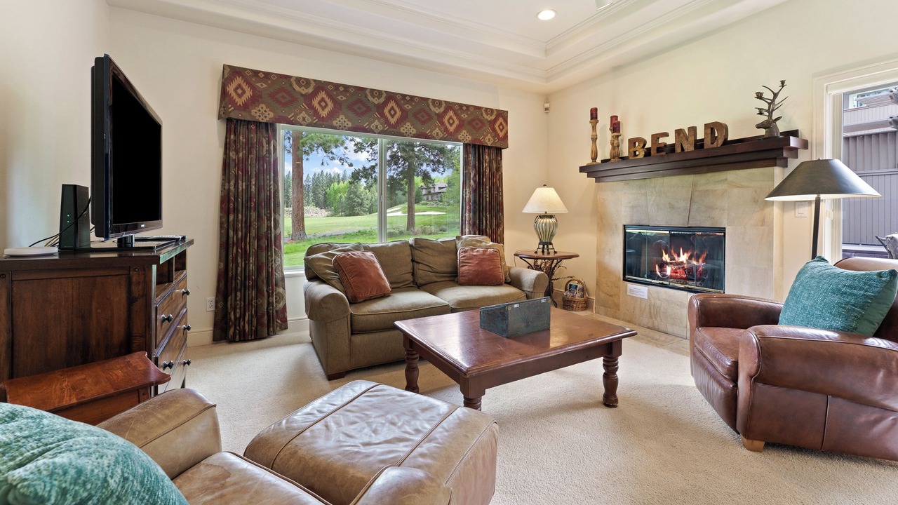 Photo of Livingroom in Broken Top