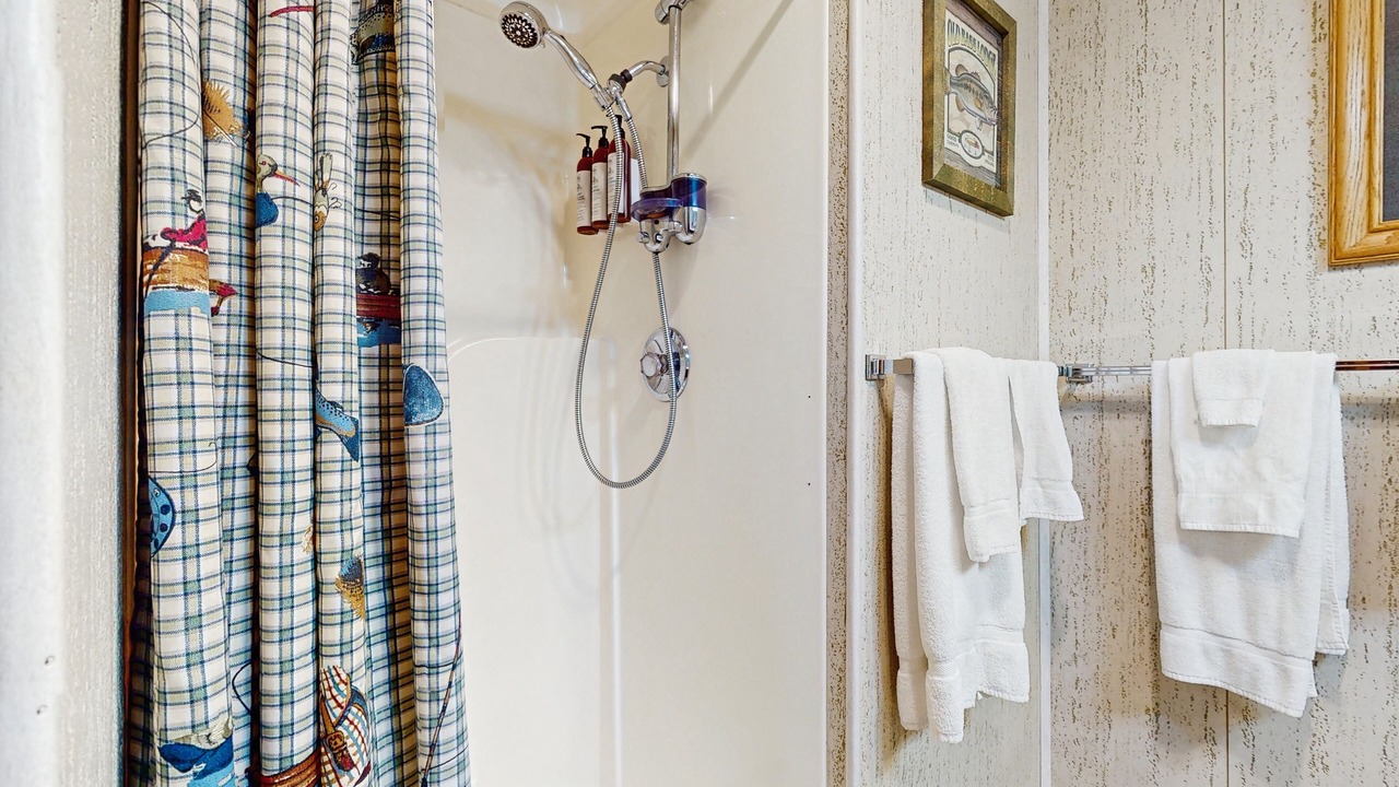 Photo of Bathroom in Sunriver