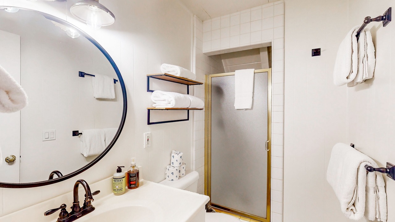 Photo of Bathroom in Musick Ridge