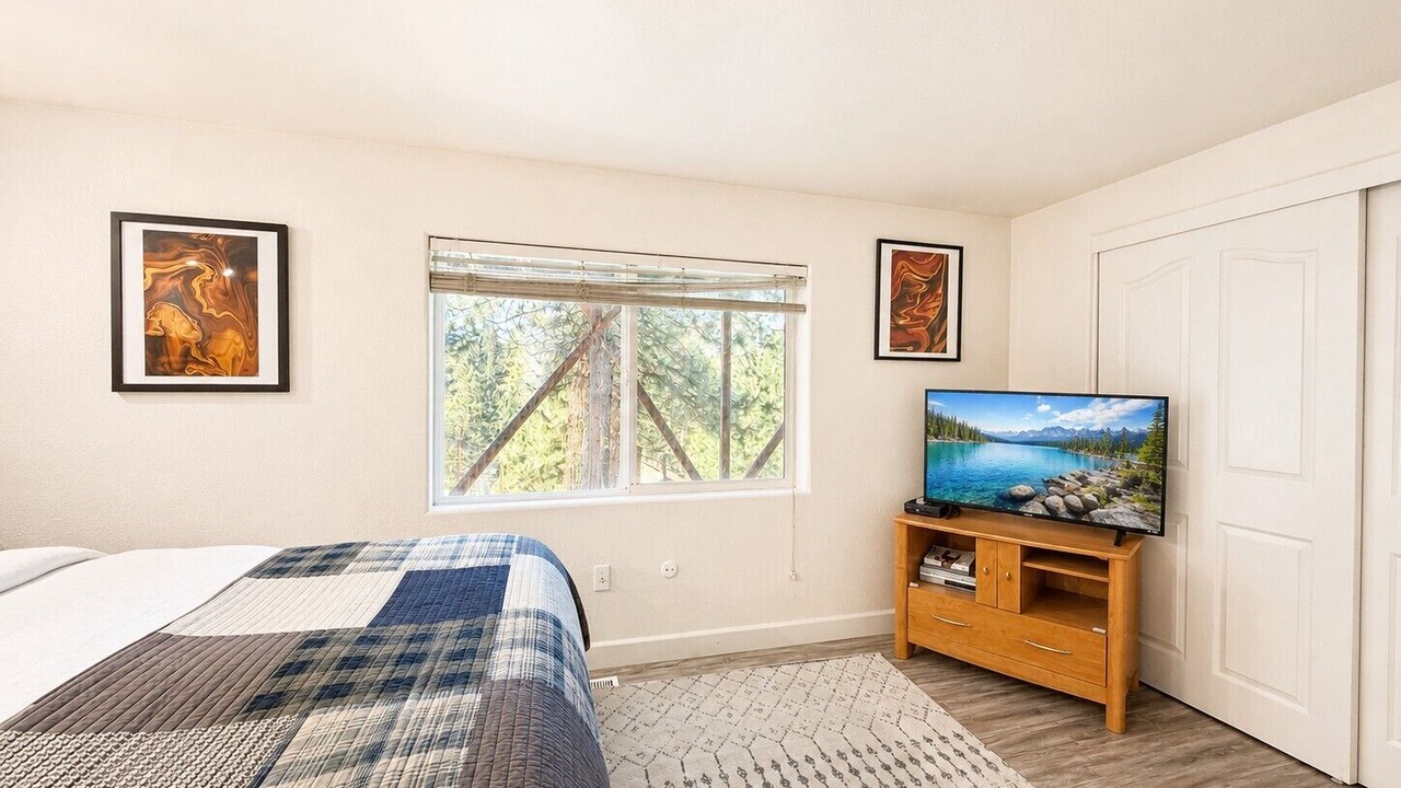 Photo of Bedroom in Tahoe Village
