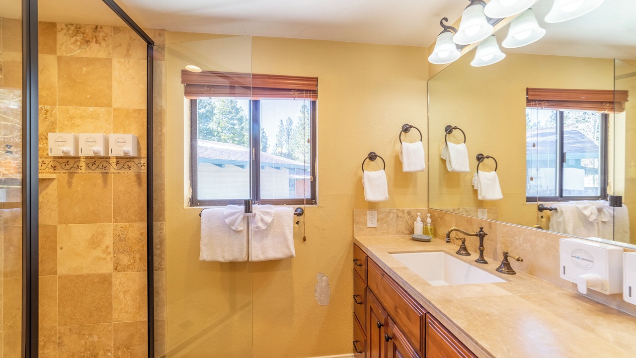 Photo of Bathroom in Mammoth Lakes