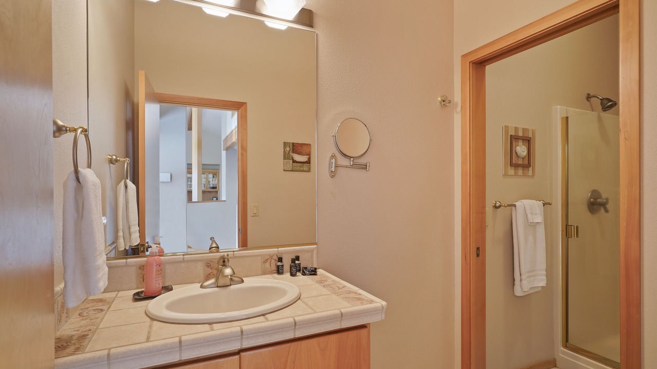 Photo of Bathroom in Sunriver
