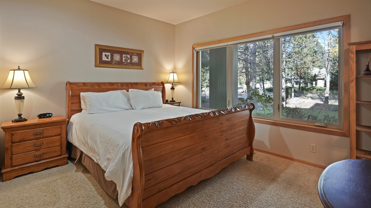 Photo of Bedroom in Sunriver