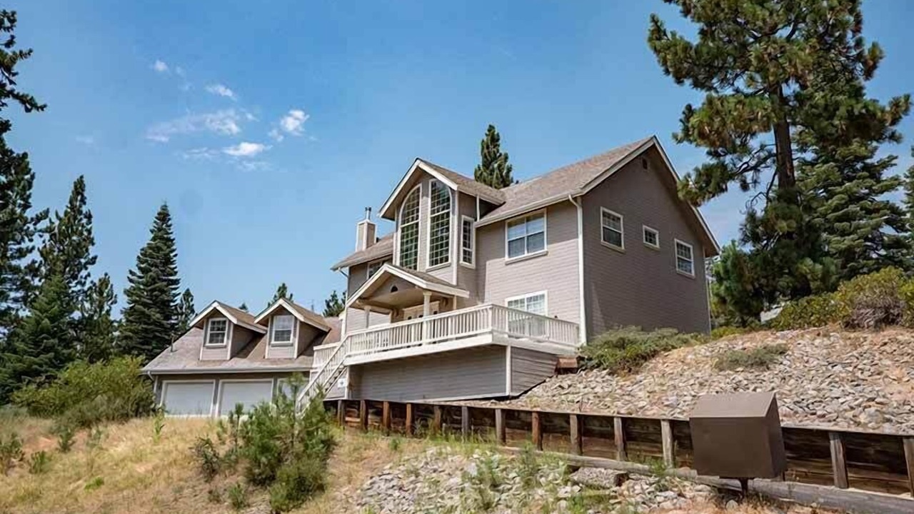 Photo of Outdoor in Montgomery Estates