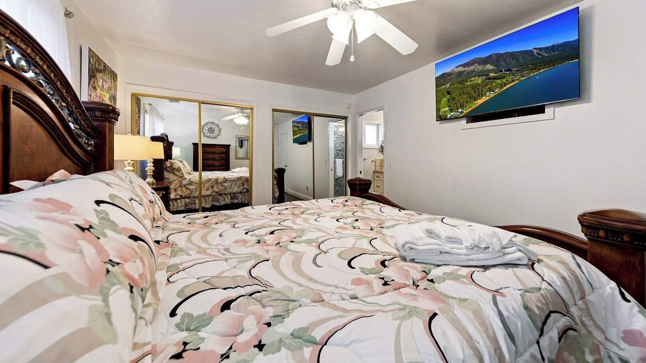 Photo of Others in Tahoe Island