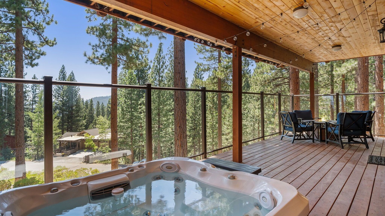 Photo of Patio Balcony in Incline Village
