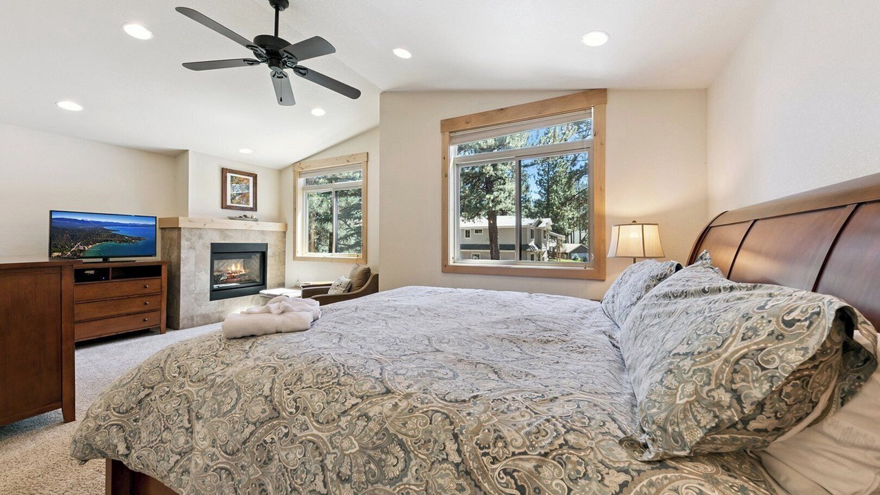 Photo of Bedroom in Highland Woods