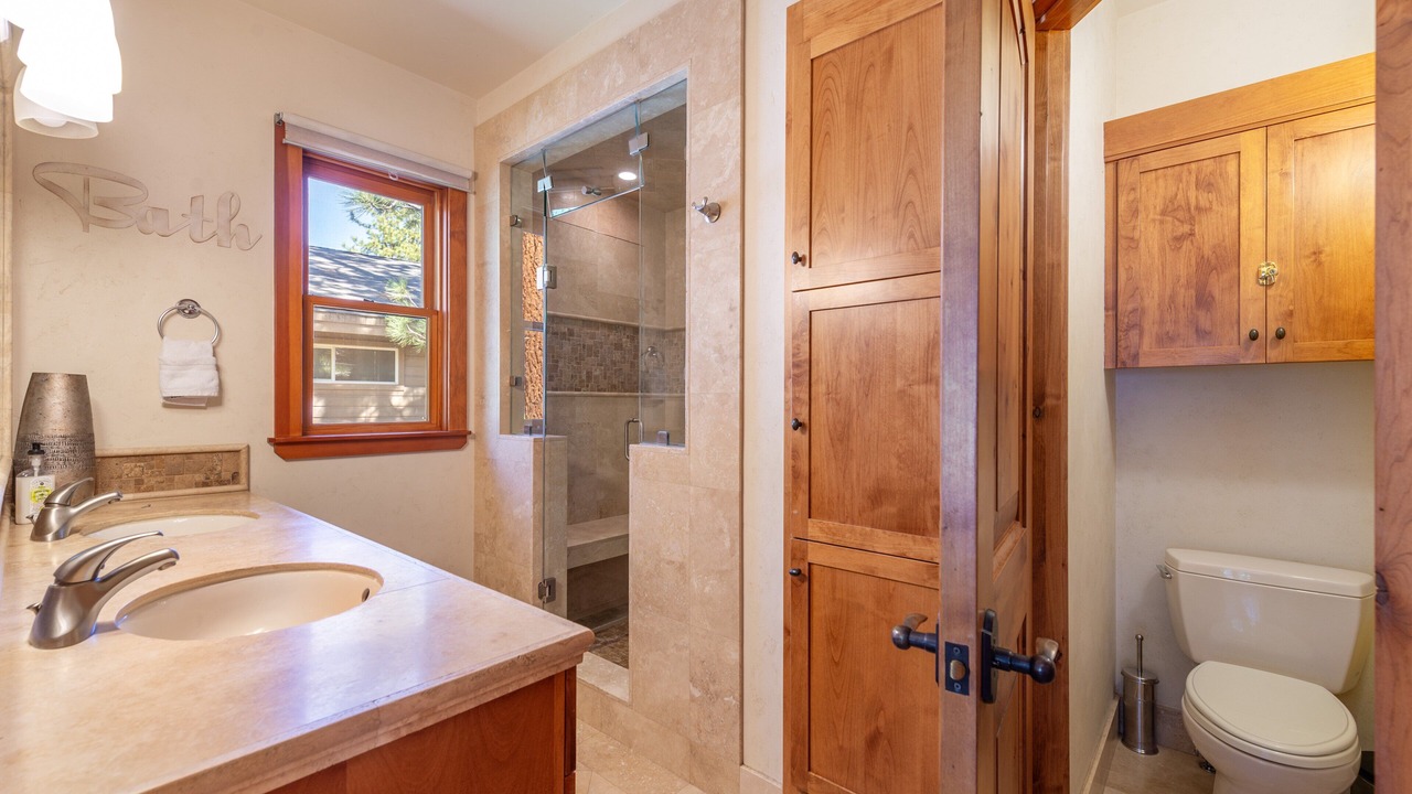 Photo of Bathroom in Kings Beach