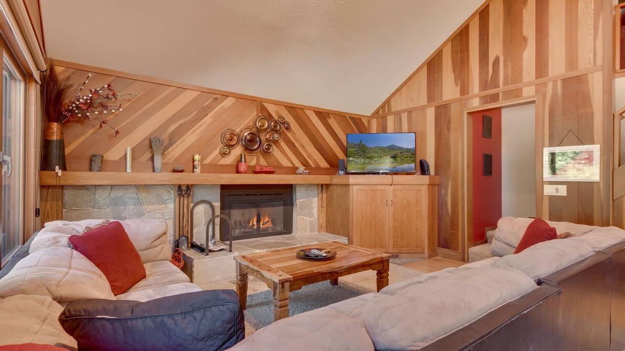 Photo of Livingroom in Lake Forest