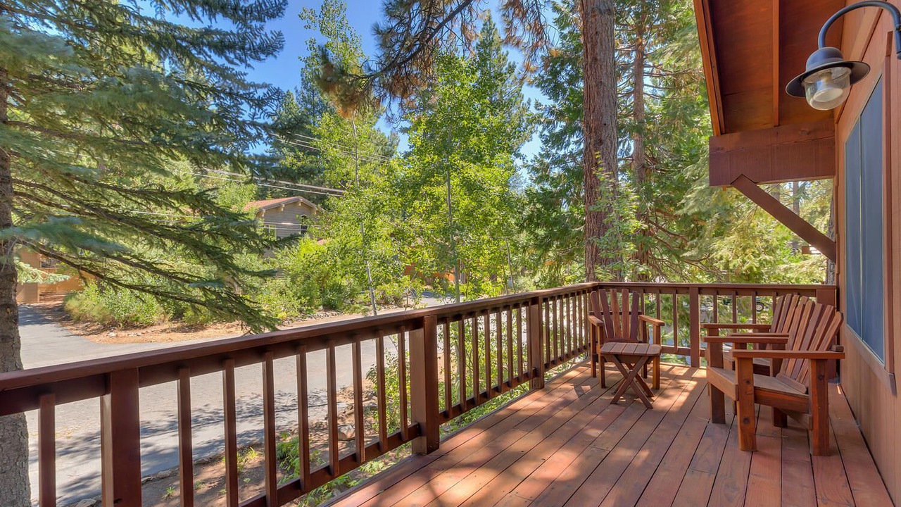 Photo of Patio Balcony in Lake Forest