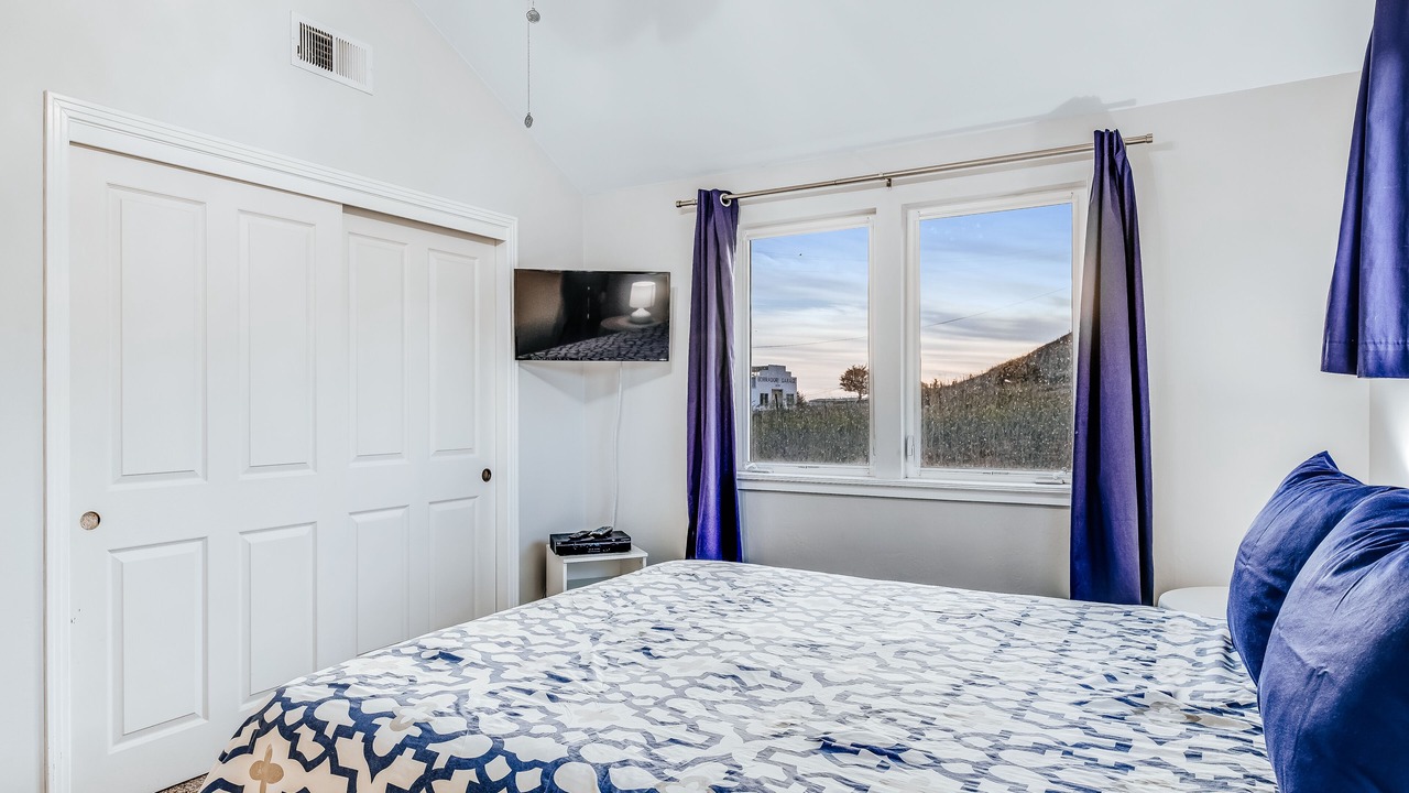 Photo of Bedroom in Cayucos