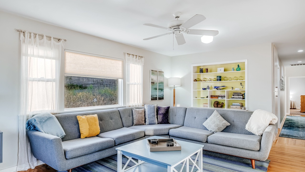 Photo of Livingroom in Cayucos