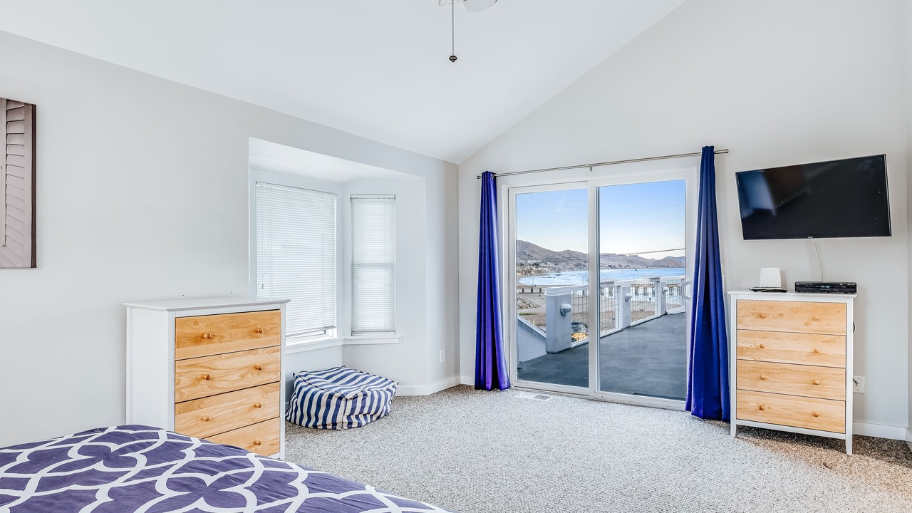 Photo of Bedroom in Cayucos