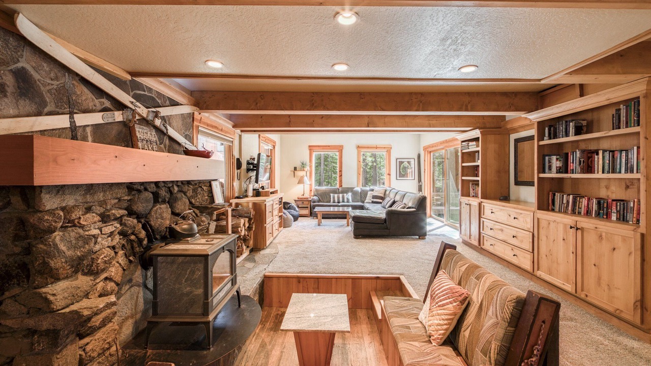 Photo of Livingroom in Pineland