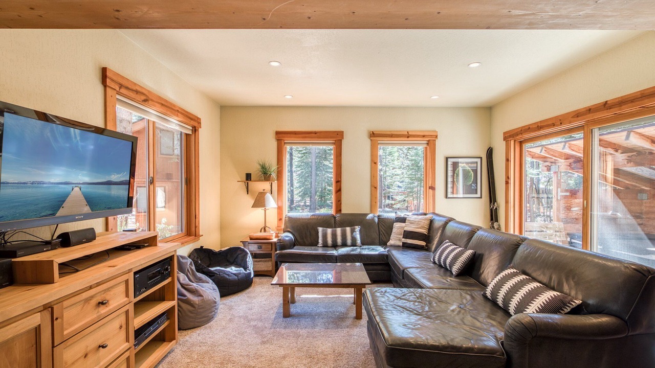 Photo of Livingroom in Pineland
