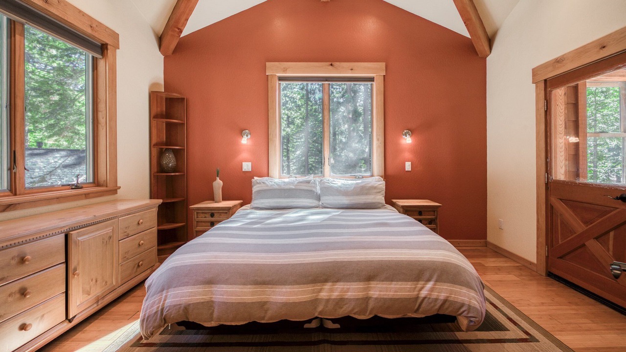 Photo of Bedroom in Pineland