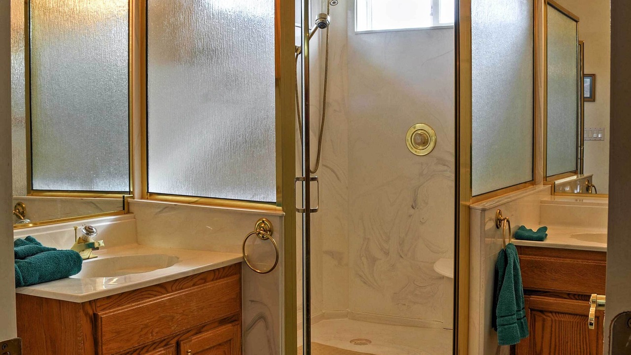 Photo of Bathroom in La Verkin