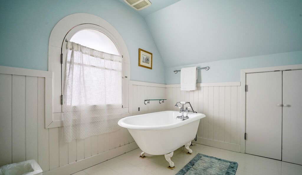 Photo of Bathroom in Pacific Grove