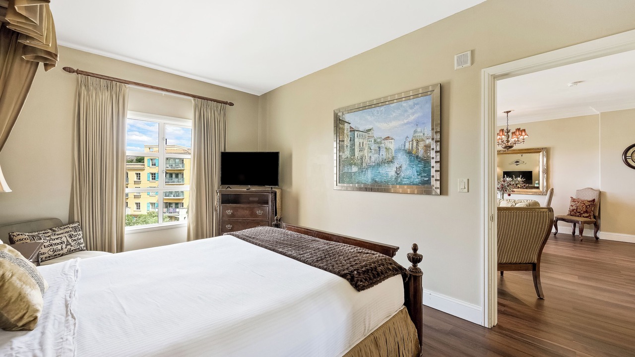 Photo of Bedroom in Lake Las Vegas