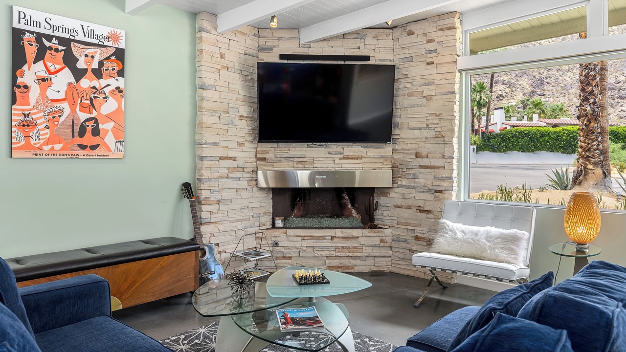 Photo of Livingroom in The Mesa