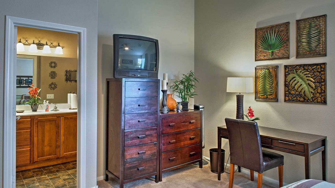 Photo of Bedroom in Sunrise Manor