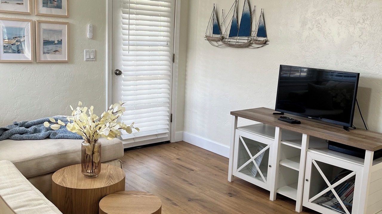 Photo of Livingroom in Eastside Santa Cruz