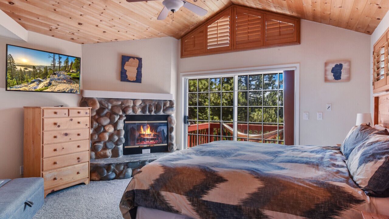 Photo of Livingroom in Kings Beach