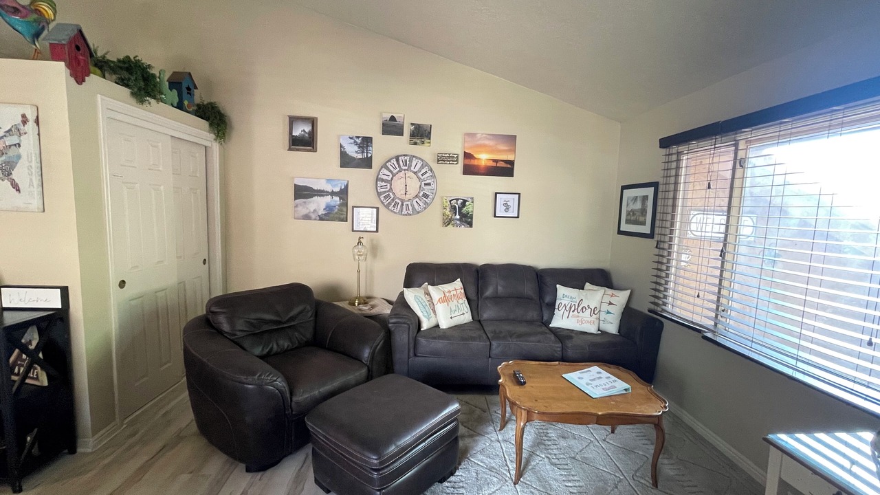 Photo of Livingroom in St. George
