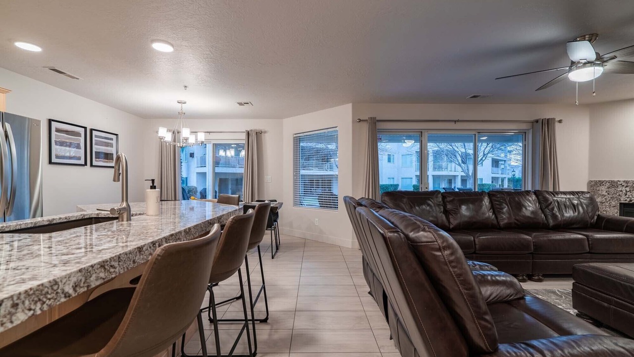 Photo of Livingroom in St. George