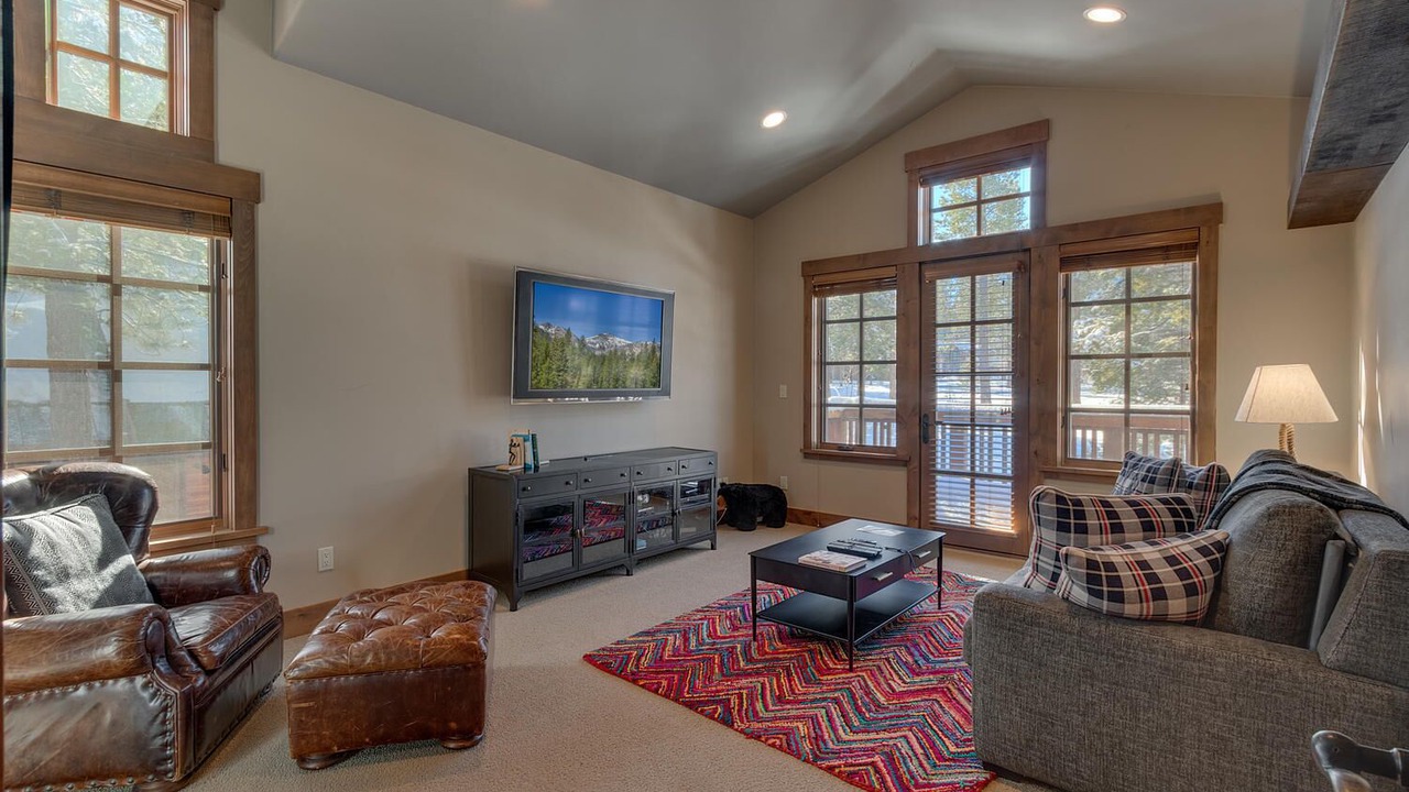 Photo of Livingroom in Truckee
