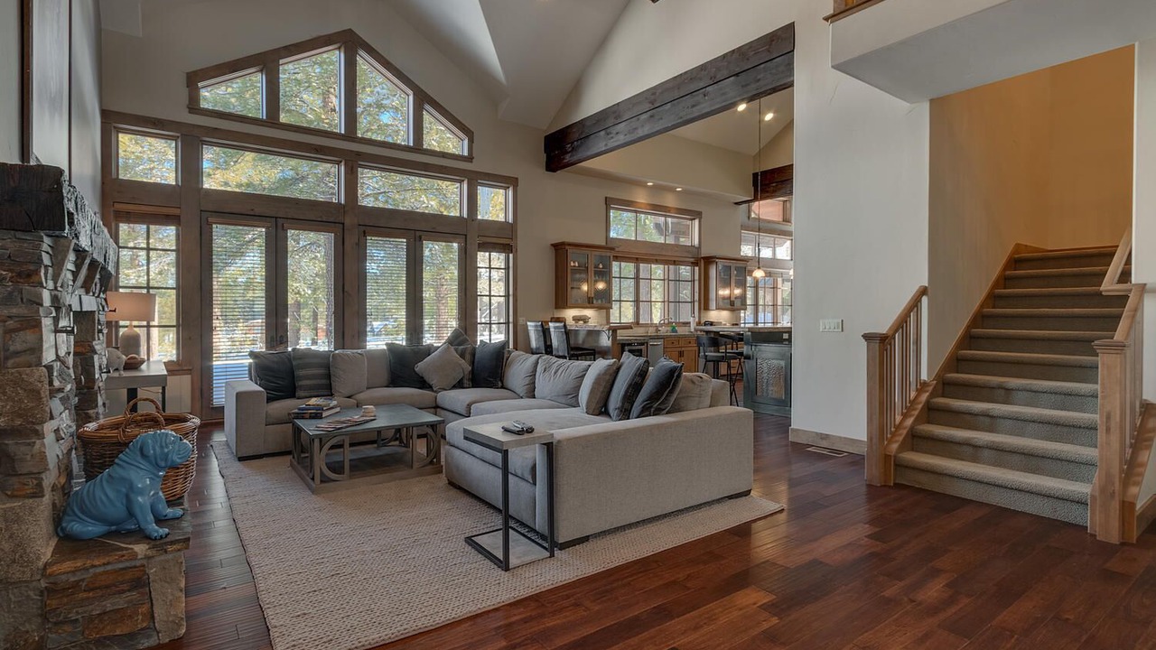 Photo of Livingroom in Truckee