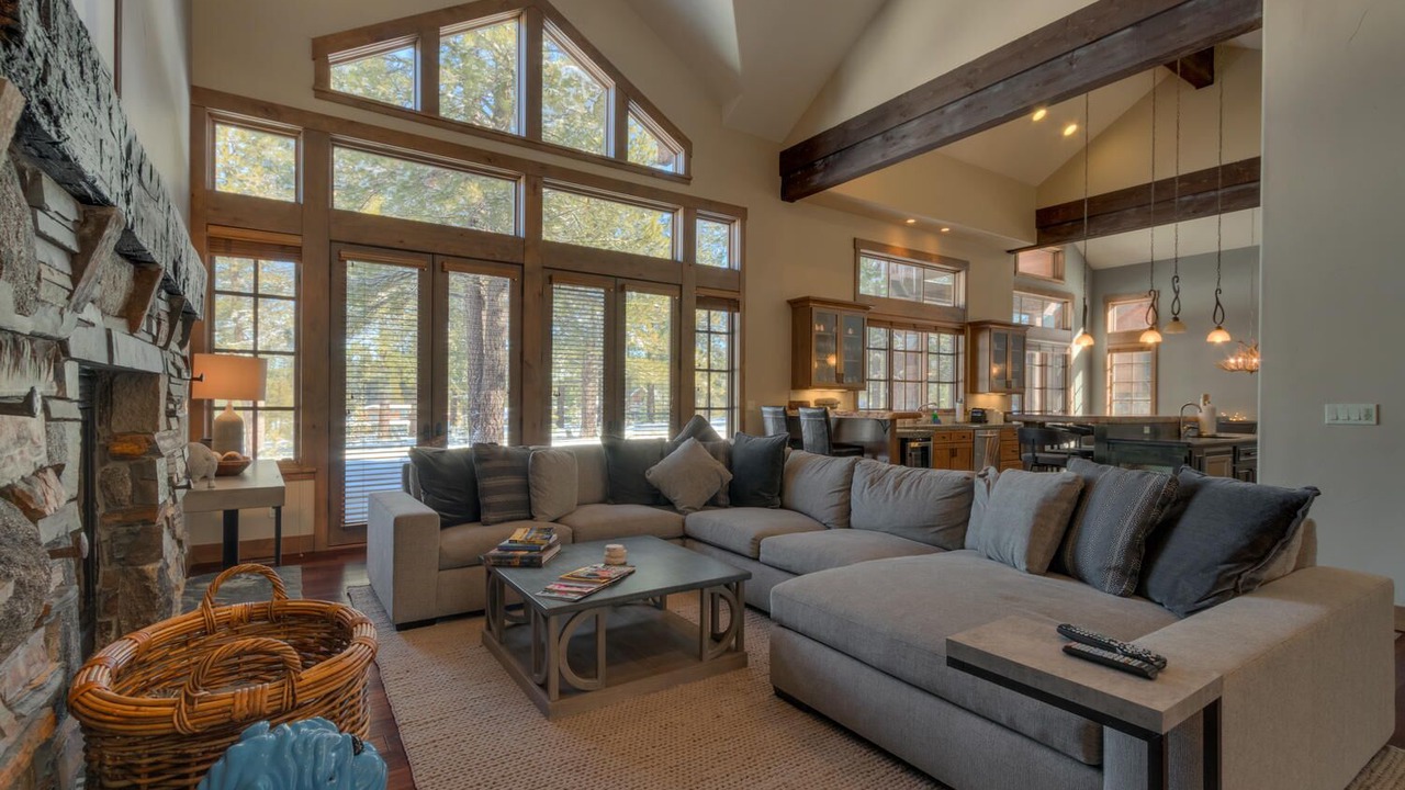 Photo of Livingroom in Truckee