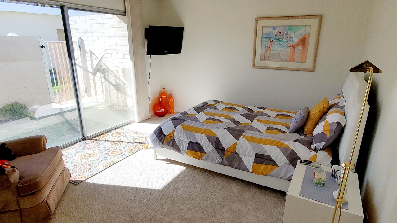 Photo of Bedroom in Indian Canyon