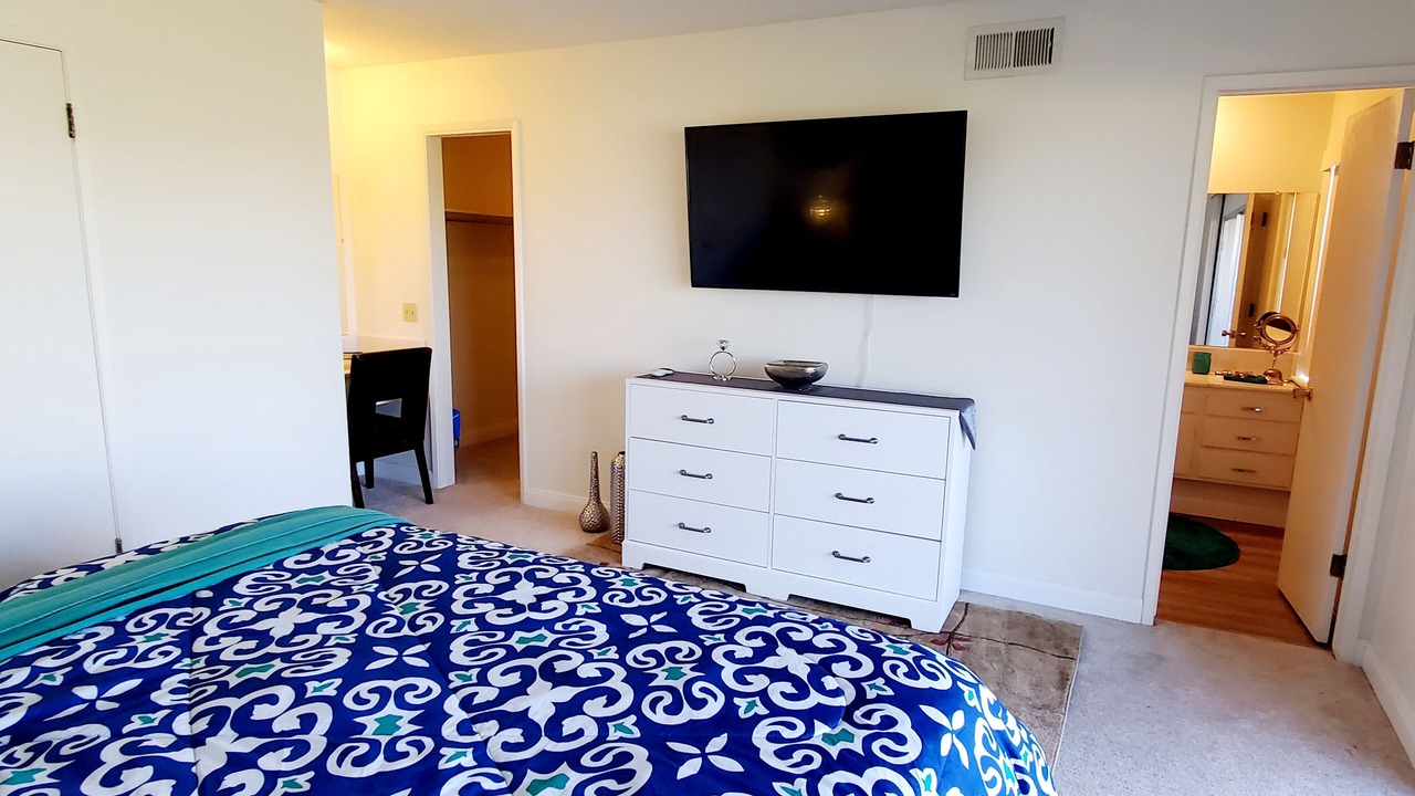 Photo of Bedroom in Indian Canyon