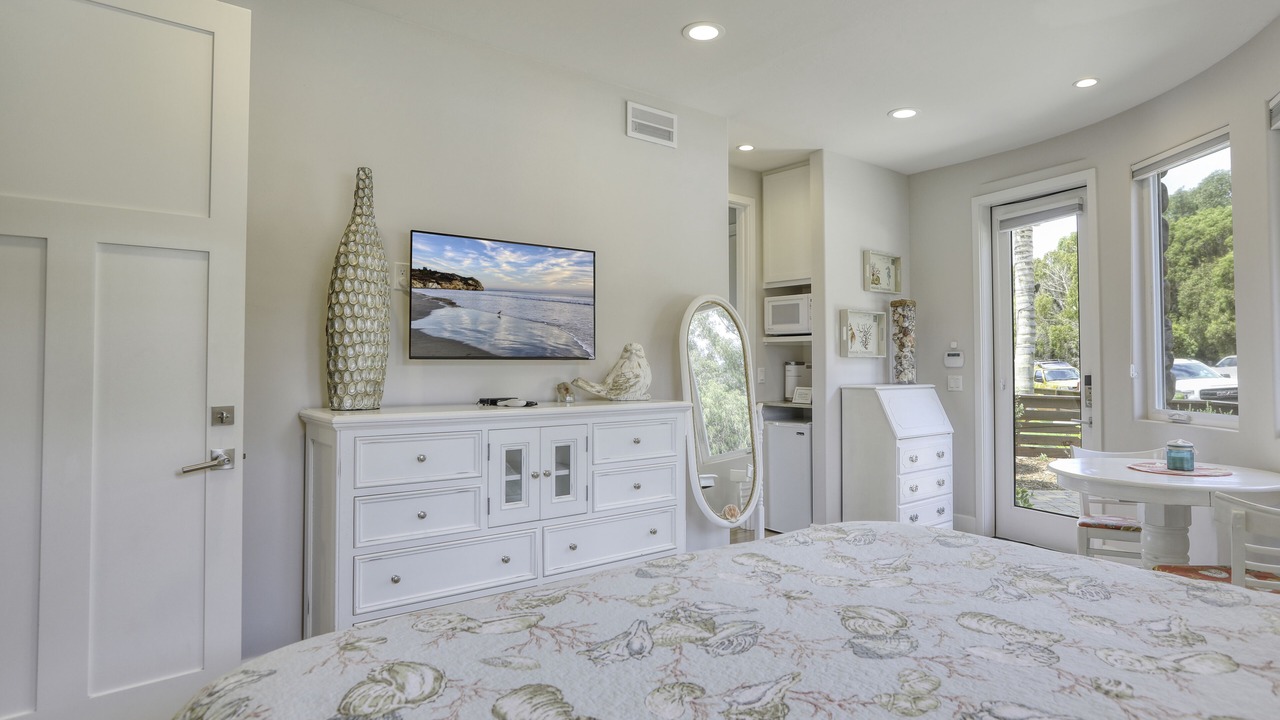 Photo of Bedroom in Avila Beach