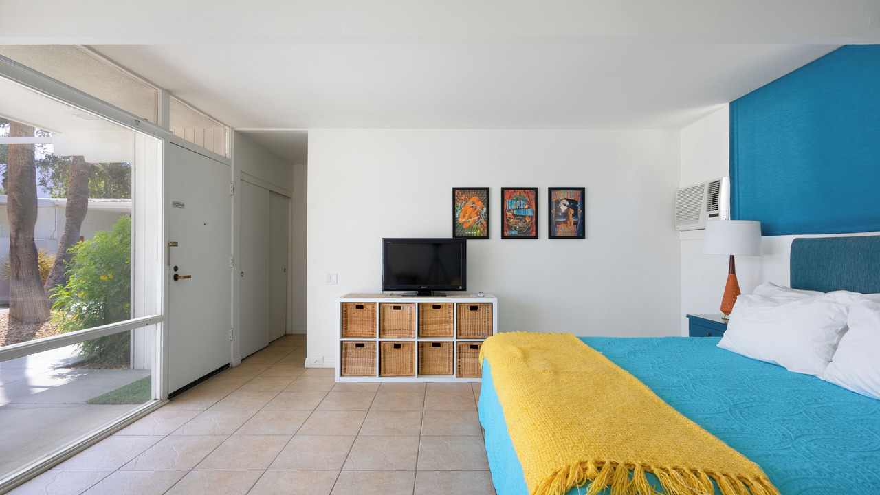 Photo of Bedroom in Desert Park Estates