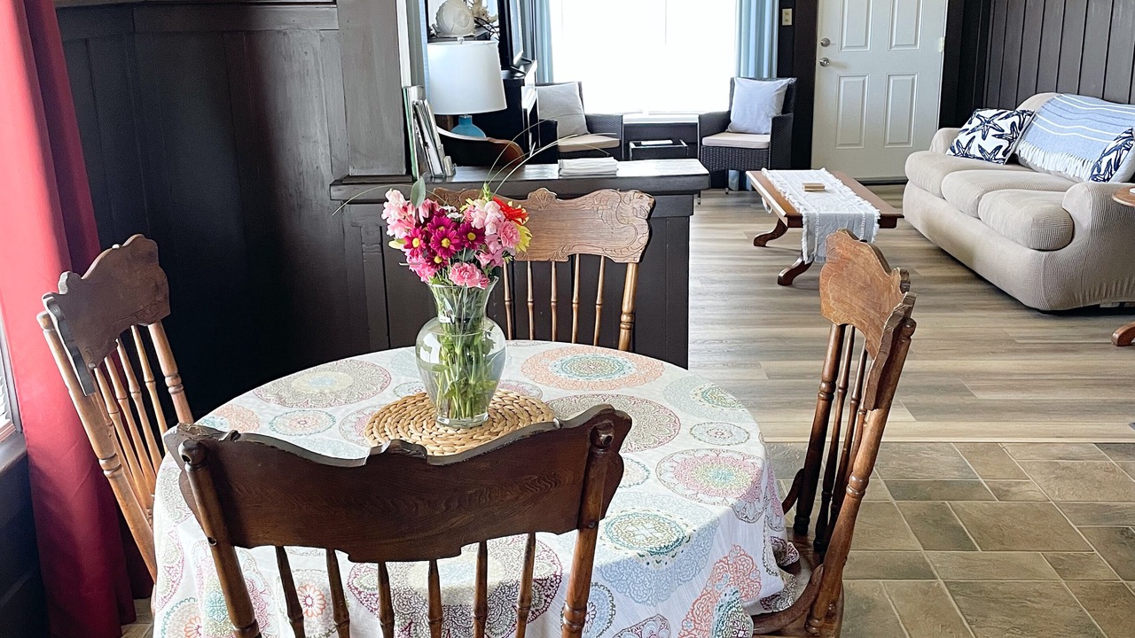 Photo of Livingroom in Crescent City