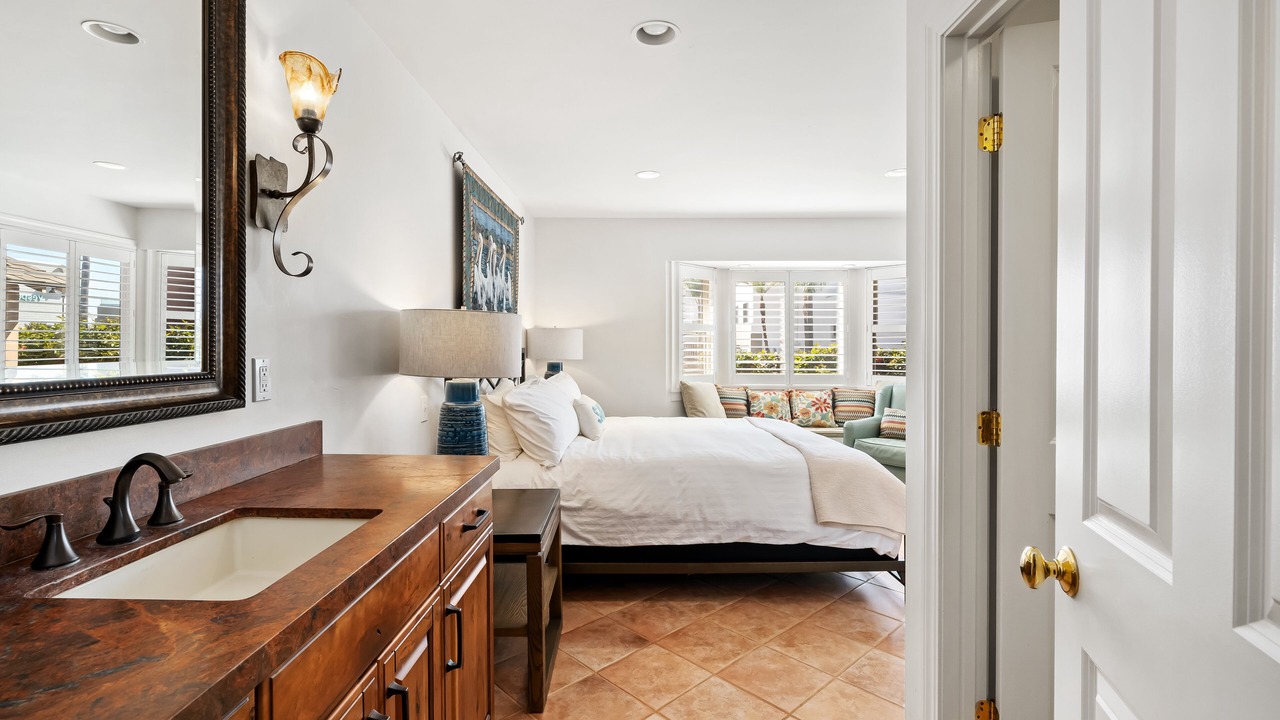 Photo of Bedroom in Downtown
